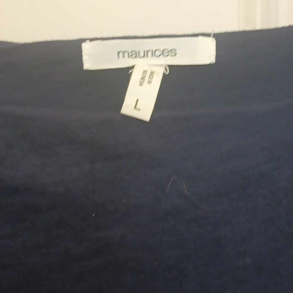 Navy blue top - Picture 3 of 3